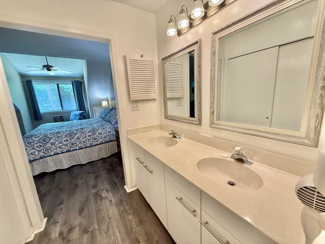 210 Westleton Dr Apt 13D, Myrtle Beach, SC 29572