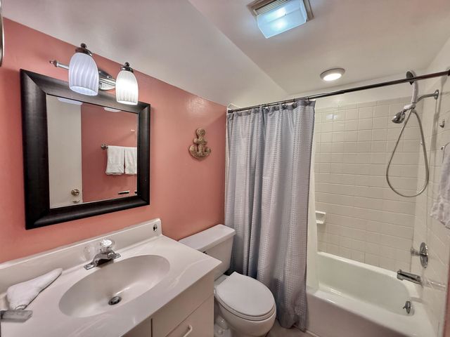 210 Westleton Dr Apt 13D, Myrtle Beach, SC 29572