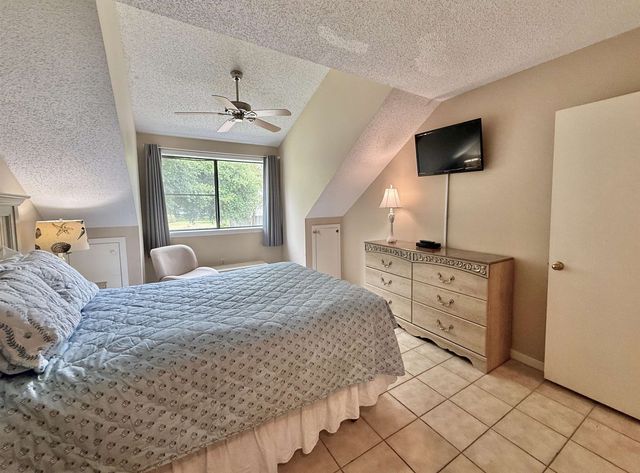 210 Westleton Dr Apt 13D, Myrtle Beach, SC 29572