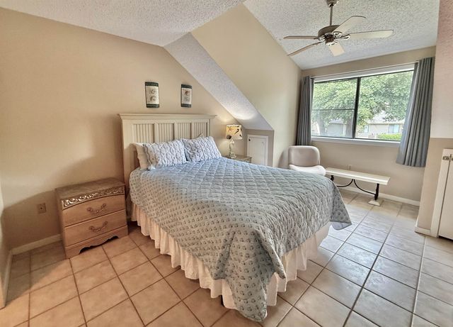 210 Westleton Dr Apt 13D, Myrtle Beach, SC 29572