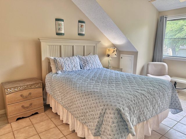 210 Westleton Dr Apt 13D, Myrtle Beach, SC 29572