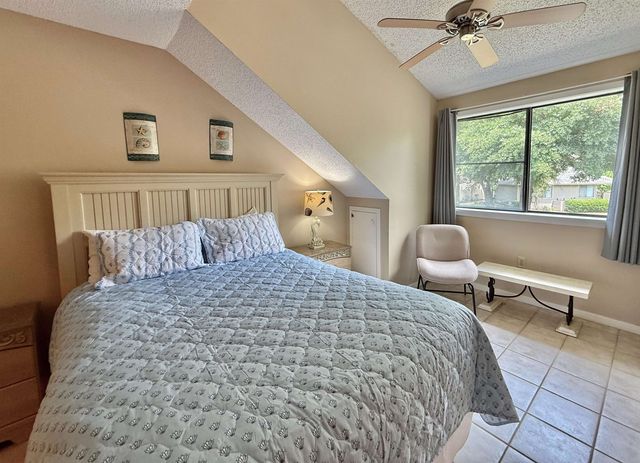 210 Westleton Dr Apt 13D, Myrtle Beach, SC 29572