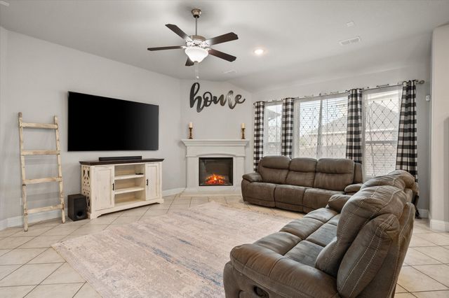 116 Joshua Tree Court, Forney, TX 75126