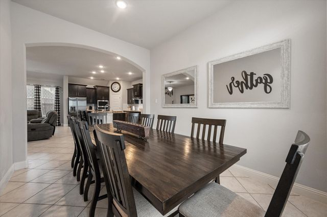 116 Joshua Tree Court, Forney, TX 75126