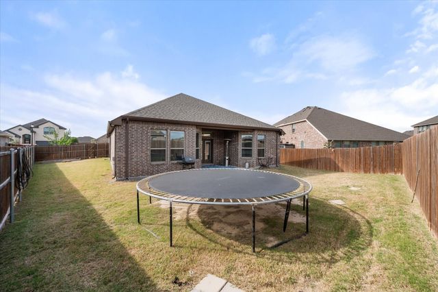 116 Joshua Tree Court, Forney, TX 75126