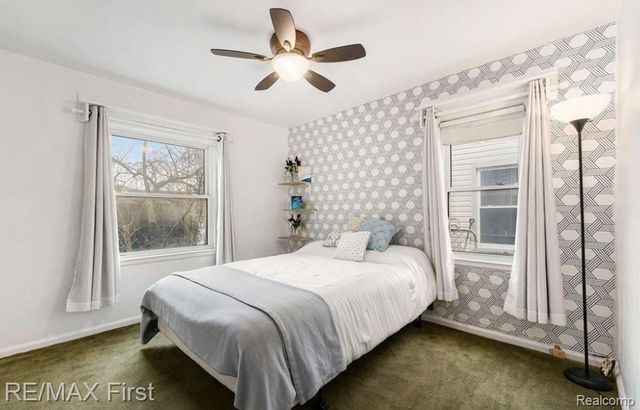 2217 E 10 Mile Road, Royal Oak, MI 48067