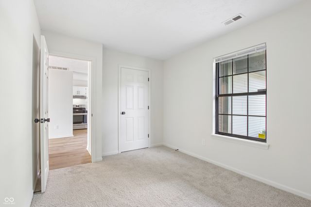 4027 Eagle Cove West Drive, Indianapolis, IN 46254