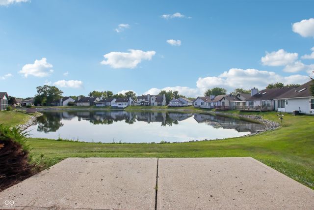 4027 Eagle Cove West Drive, Indianapolis, IN 46254