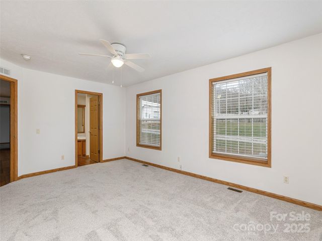 65 Philips Court, Fletcher, NC 28732