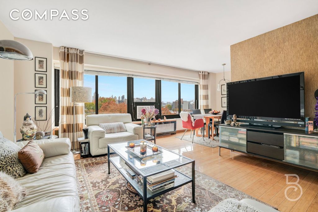 3347 14th St Apt 6C, New York City, NY 11106
