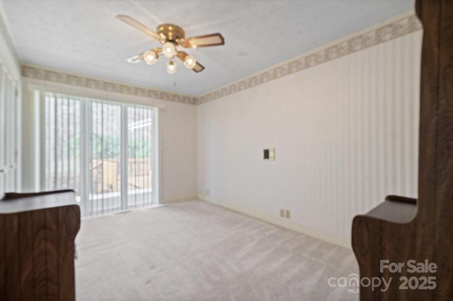 2866 Old Morganton Road, Lenoir, NC 28645