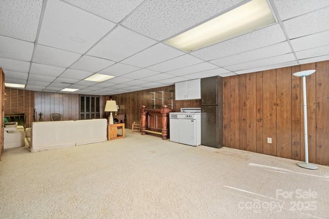 2866 Old Morganton Road, Lenoir, NC 28645