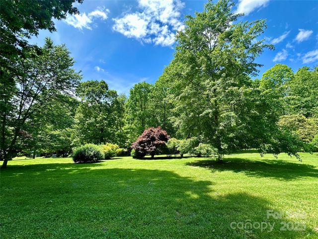 2866 Old Morganton Road, Lenoir, NC 28645