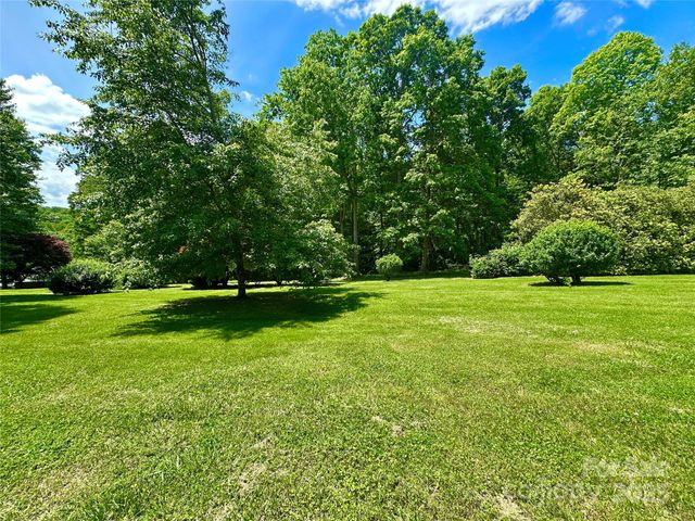 2866 Old Morganton Road, Lenoir, NC 28645