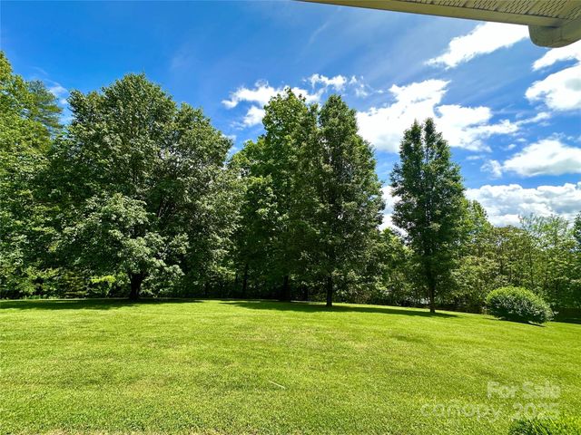 2866 Old Morganton Road, Lenoir, NC 28645