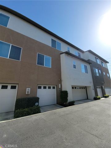 1568 W Artesia Square E, Gardena, CA 90248