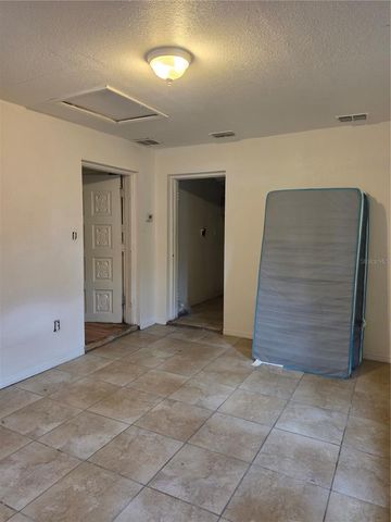 1215 NW 15TH AVENUE, Ocala, FL 34475