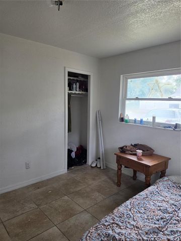 1215 NW 15TH AVENUE, Ocala, FL 34475