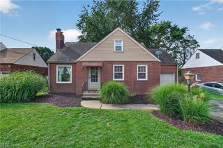 708 33rd Street NE, Canton, OH 44714