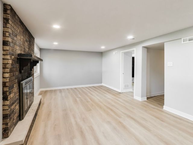 12300 S Austin Avenue, Palos Heights, IL 60463