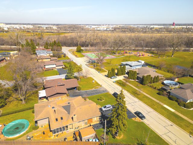 12300 S Austin Avenue, Palos Heights, IL 60463