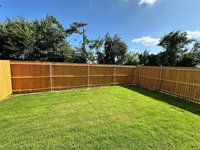 835 Sandhill Crane Lane, Princeton, TX 75407