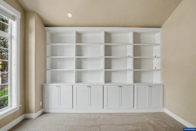 3792 Galloway St S, Salem, OR 97302