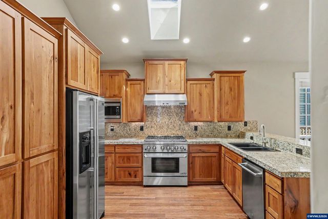 3792 Galloway St S, Salem, OR 97302