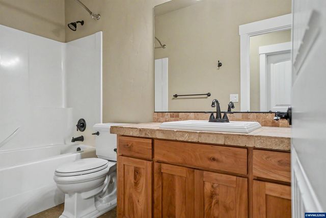 3792 Galloway St S, Salem, OR 97302