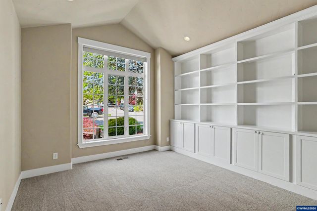 3792 Galloway St S, Salem, OR 97302