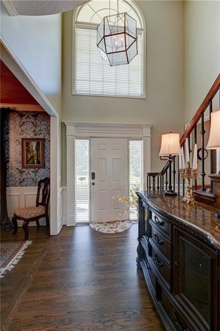 411 NE BITTER CREEK Road, Lee's Summit, MO 64086