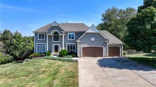 411 NE BITTER CREEK Road, Lee's Summit, MO 64086