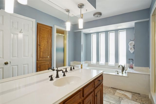 2833 S Country Club Road, Garland, TX 75043