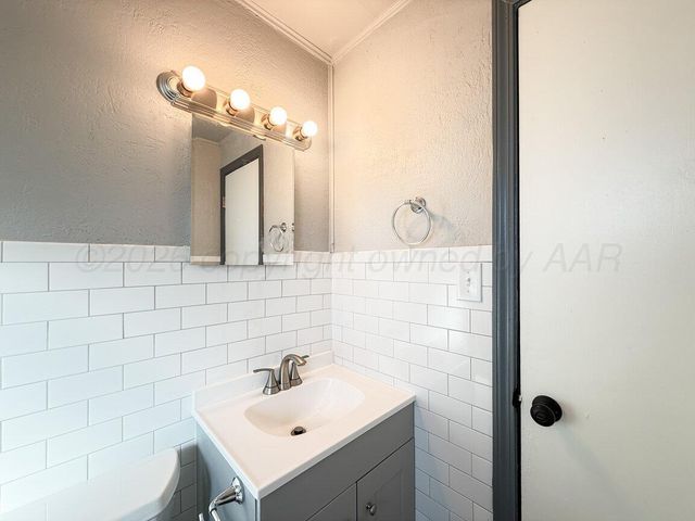 4224 S POLK Street, Amarillo, TX 79110