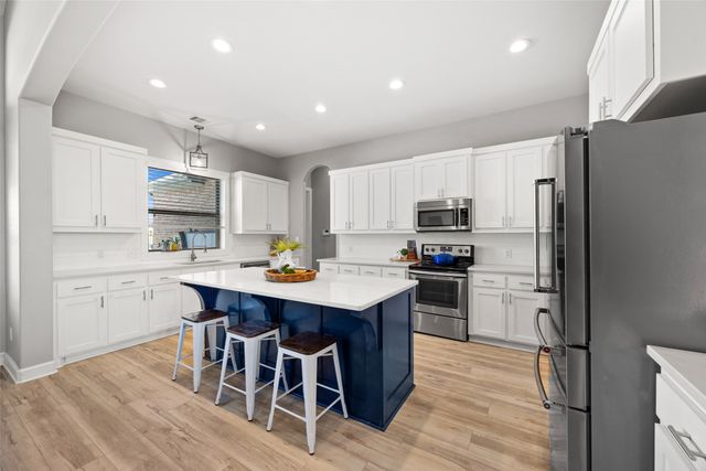 4421 Lake Breeze Drive, Mckinney, TX 75071