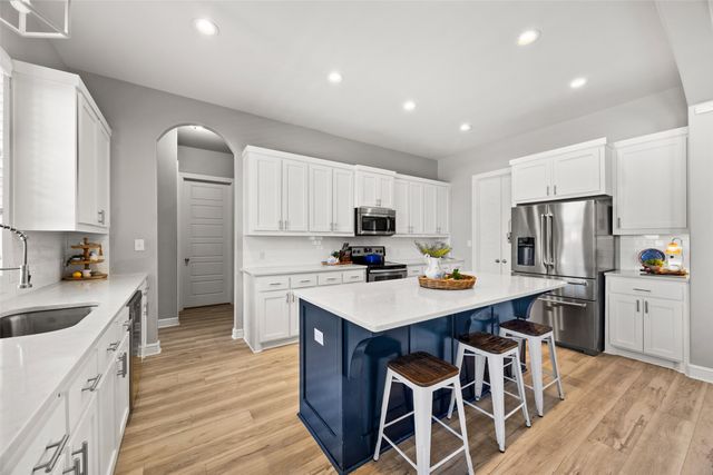 4421 Lake Breeze Drive, Mckinney, TX 75071