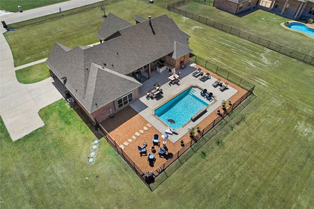 4421 Lake Breeze Drive, Mckinney, TX 75071