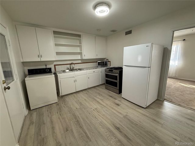 756 Vaughn Street, Aurora, CO 80011