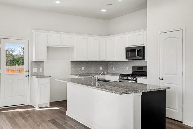 11029 Ondrea, Willis, TX 77318