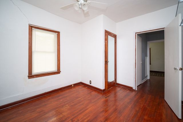 129 E Riverside Boulevard, Loves Park, IL 61111