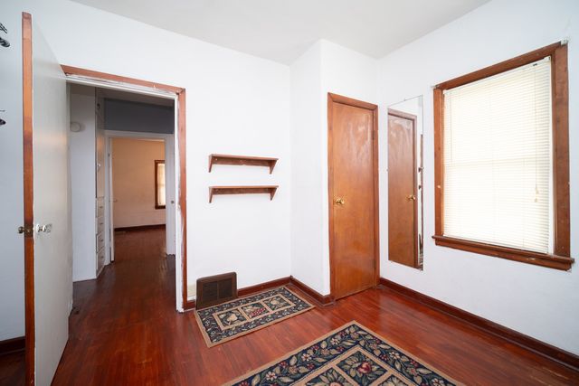 129 E Riverside Boulevard, Loves Park, IL 61111