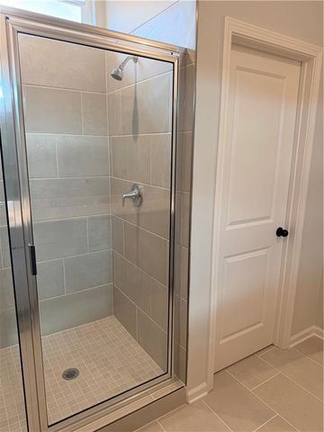 4326 Buttonwood Ln, Lilburn, GA 30047