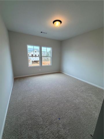 4326 Buttonwood Ln, Lilburn, GA 30047