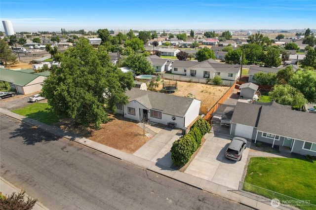 1214 Arnold Drive, Moses Lake, WA 98837