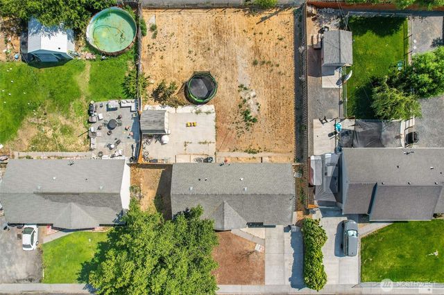 1214 Arnold Drive, Moses Lake, WA 98837