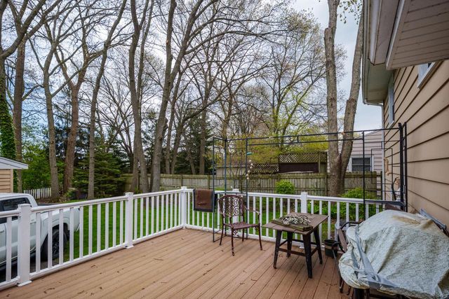 11425 8th AVENUE, Pleasant Prairie, WI 53158