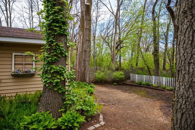 11425 8th AVENUE, Pleasant Prairie, WI 53158
