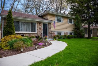 11425 8th AVENUE, Pleasant Prairie, WI 53158