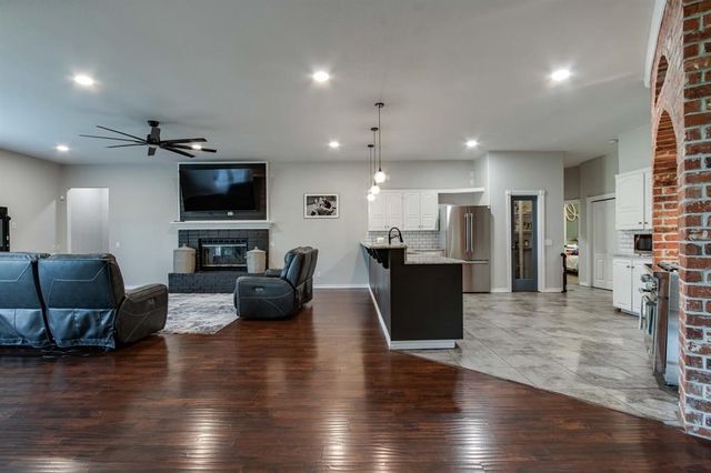 15308 Marie Drive, Piedmont, OK 73078