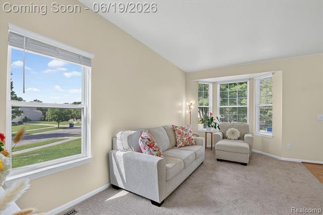 2718 Moosewood Drive, Waterford, MI 48329